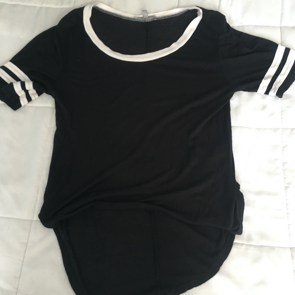 Black u neck
